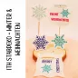 Preview: Stickdatei Set Weihnachts-Stabdesigns, Foto mit 5 Designs vor buntem Hintergrund auf Holzscheibe mit orangem Fell darunter. 3 mal unterschiedliche Eiskristalle (blau, grün bzw. türkis). 2 mal mit Einstecköffnung, Eiskristallbestickung, rahmenartiges, bzw.