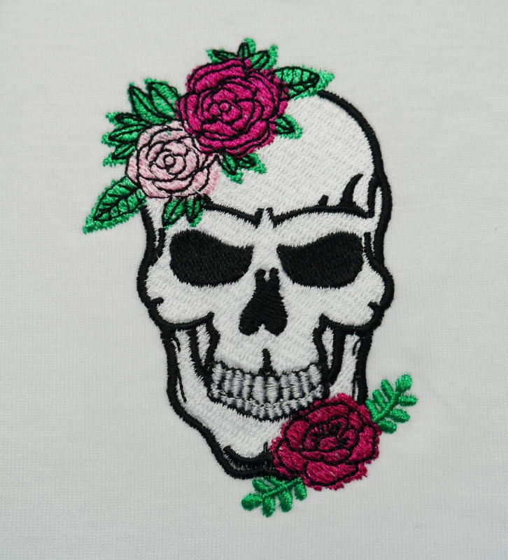 Stickdatei Set Skull with Roses in verschiedenen Variationen
