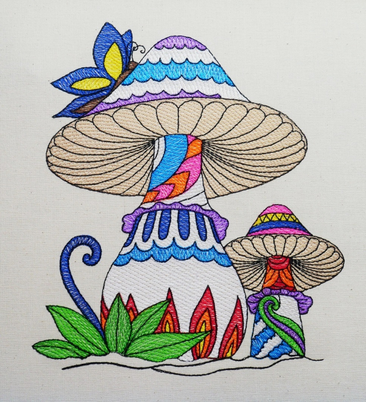 Preview: Stickdatei Set Pilze (ab 10x10) mit Schmetterling und Wiese.