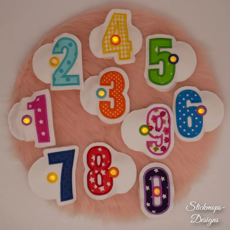 Stickdatei Set ITH Party-Deko LED Cover, Stabdesigns, Bestecktaschen und Applikationen Stickdatei Set ITH Party-Deko LED Cover, Stabdesigns, Bestecktaschen und Applikationen