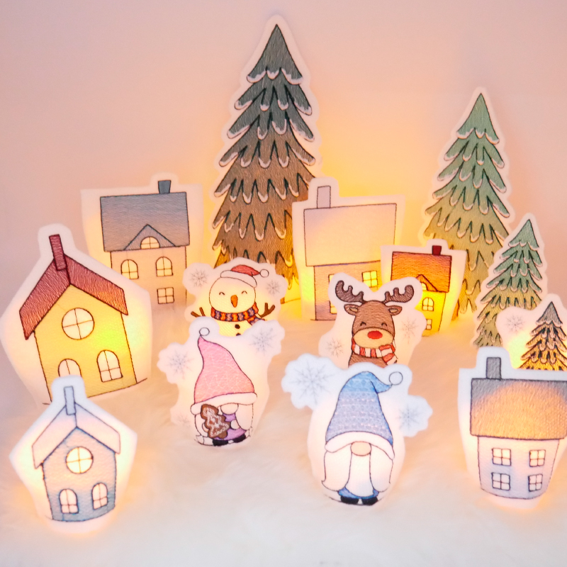 Stickdatei Set ITH LED Cover Winterdorf mit Gnomen Stickdatei Set ITH LED Cover Winterdorf mit Gnomen