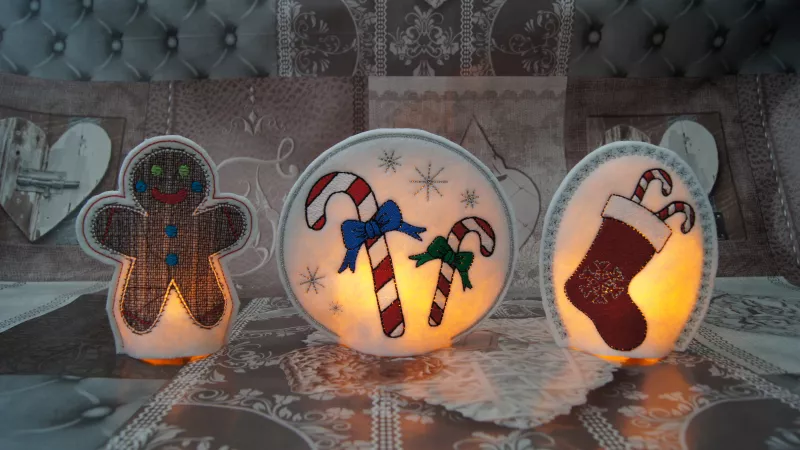 ith-christmas-led-cover19 ith-christmas-led-cover19