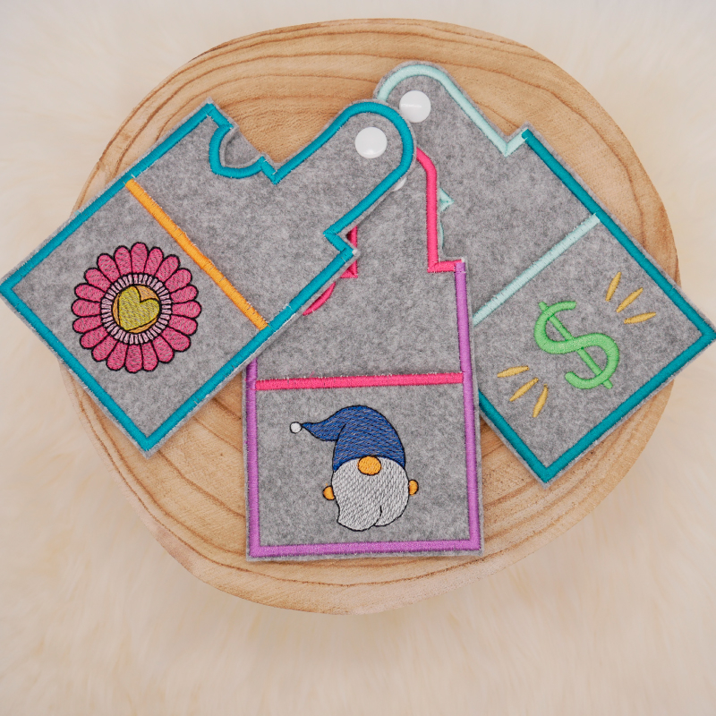 Stickdatei Set ITH Hüllen für EC-, Visiten- oder Kundenkarten Stickdatei Set ITH Hüllen für EC-, Visiten- oder Kundenkarten